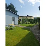 Ferienunterkuenfte Schroeder Mit Wlan, Garten & Grill Séjour chez l'habitant Zinnowitz