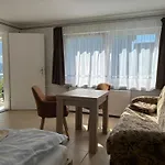 Ferienunterkuenfte Schroeder Mit Wlan, Garten & Grill Séjour chez l'habitant *