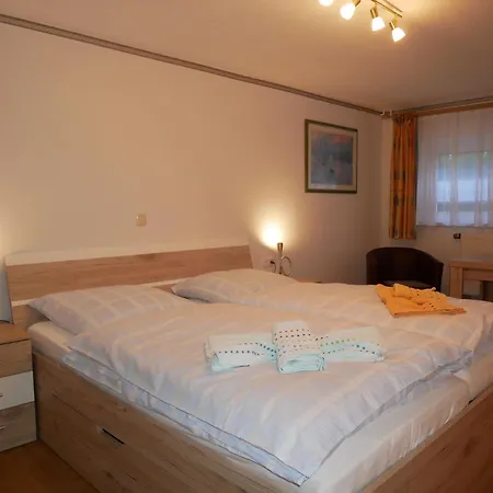 Ferienunterkuenfte Schroeder Mit Wlan, Garten & Grill Zinnowitz