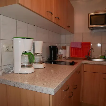 Ferienunterkuenfte Schroeder Mit Wlan, Garten & Grill Zinnowitz