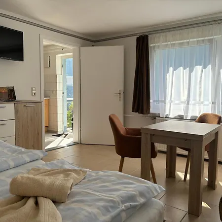 Ferienunterkuenfte Schroeder Mit Wlan, Garten & Grill Ubytování v soukromí Zinnowitz