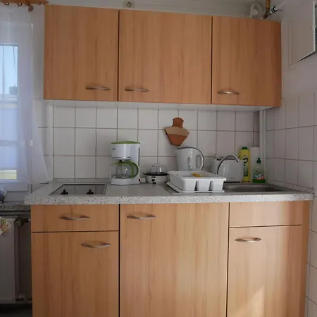 Ferienunterkuenfte Schroeder Mit Wlan, Garten & Grill *